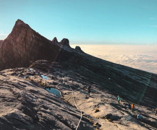 Mount Kinabalu Packing Idea