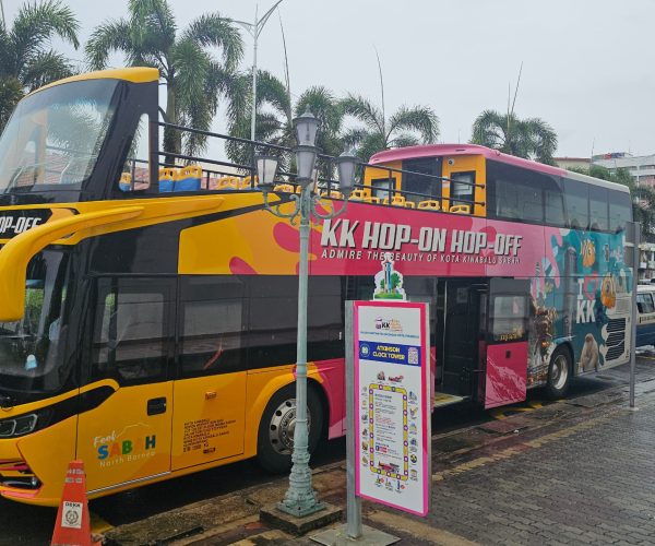 Discover Kota Kinabalu at Your Own Pace: The Ultimate Hop-On Hop-Off Bus Experience